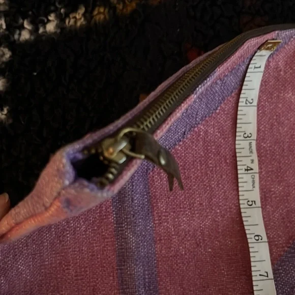 Viajera Imports Oversize Clutch purple pink bag (v closet) - Picture 3 of 7